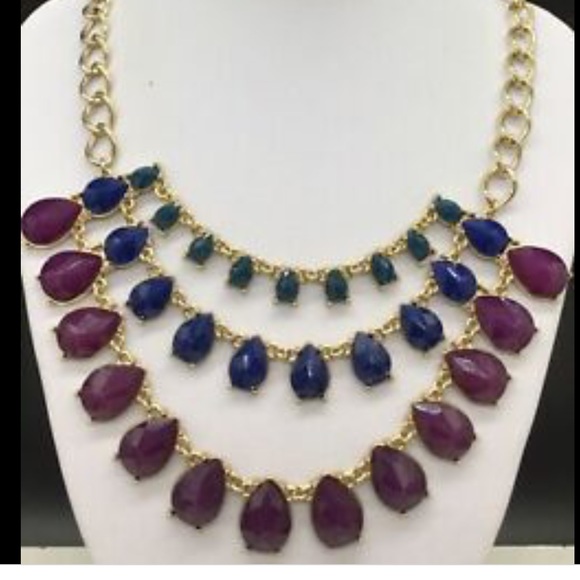 Talbots Acrylic Rhinestones Necklace - Picture 5 of 9